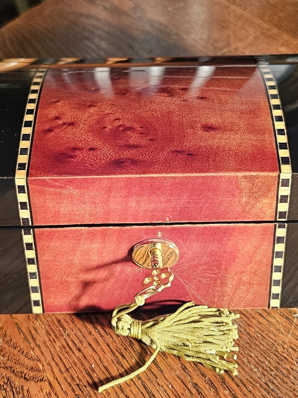 Decorative Red Burl Jewelry Box with Gold Tassel Watch Storage